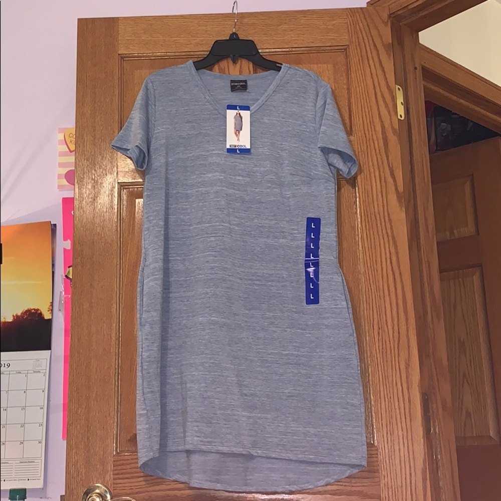 32° Cool T-Shirt Dress NWT